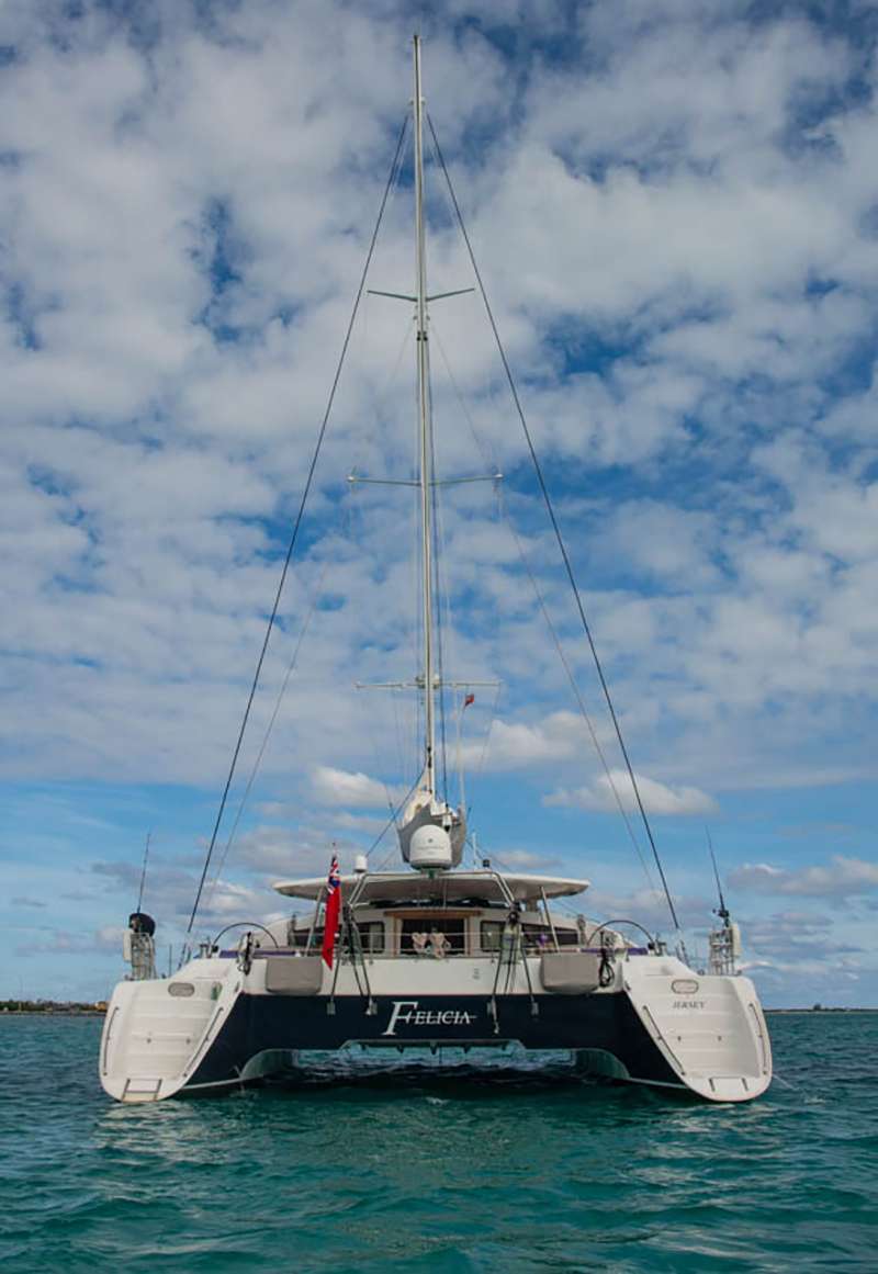 Crewed Catamaran FELICIA photo 6