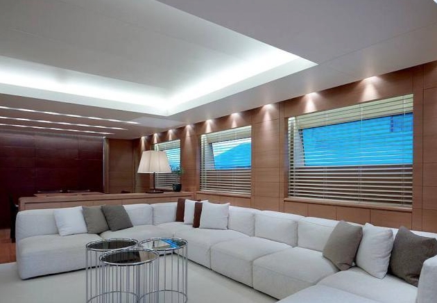 Luxury Crewed Motor Yacht FELIGO V photo 5