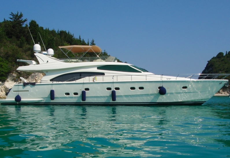 Crewed Motor Yacht Ferretti 68