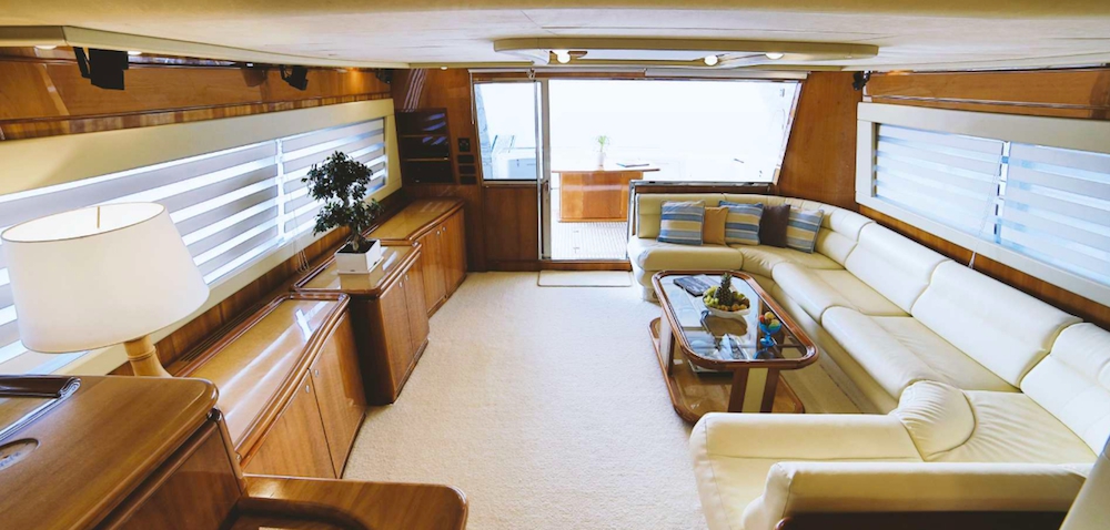 Crewed Motor Yacht Ferretti 760 photo 6