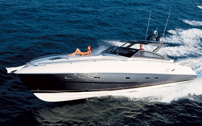 Crewed Motor Yacht Fiart 44 Genius