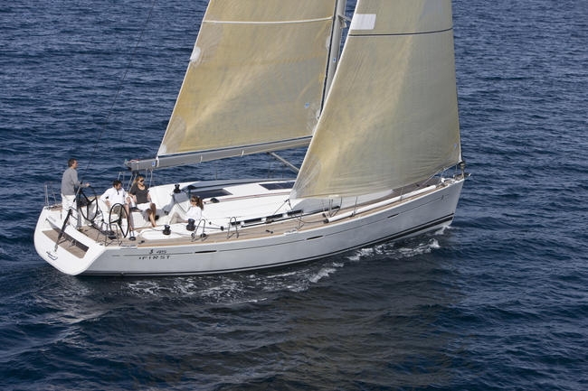 Bareboat Sailing Yacht First 45 photo 3