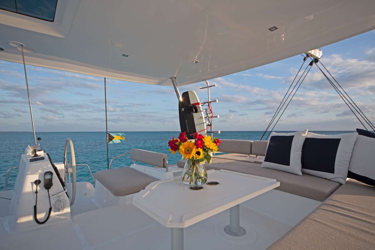 Crewed Catamaran FIRST TRACKS photo 5