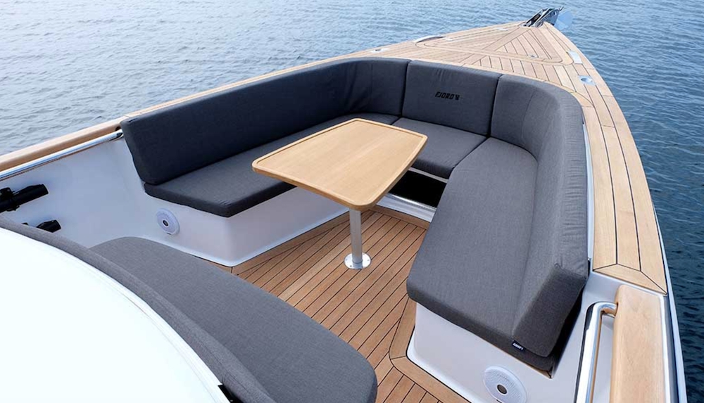 Bareboat Motor Yacht Fjord 36 Open photo 3