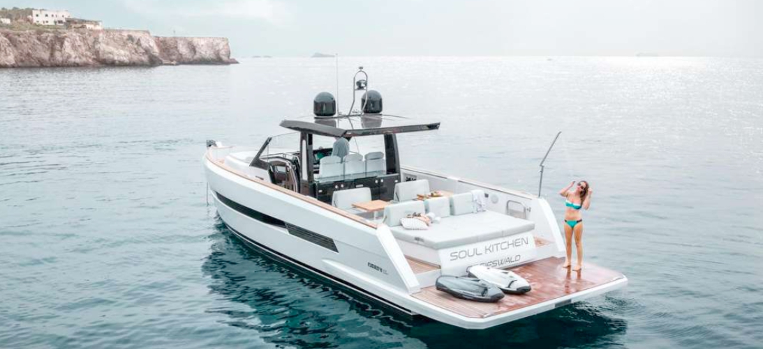 Crewed Motor Yacht Fjord 44 photo 3