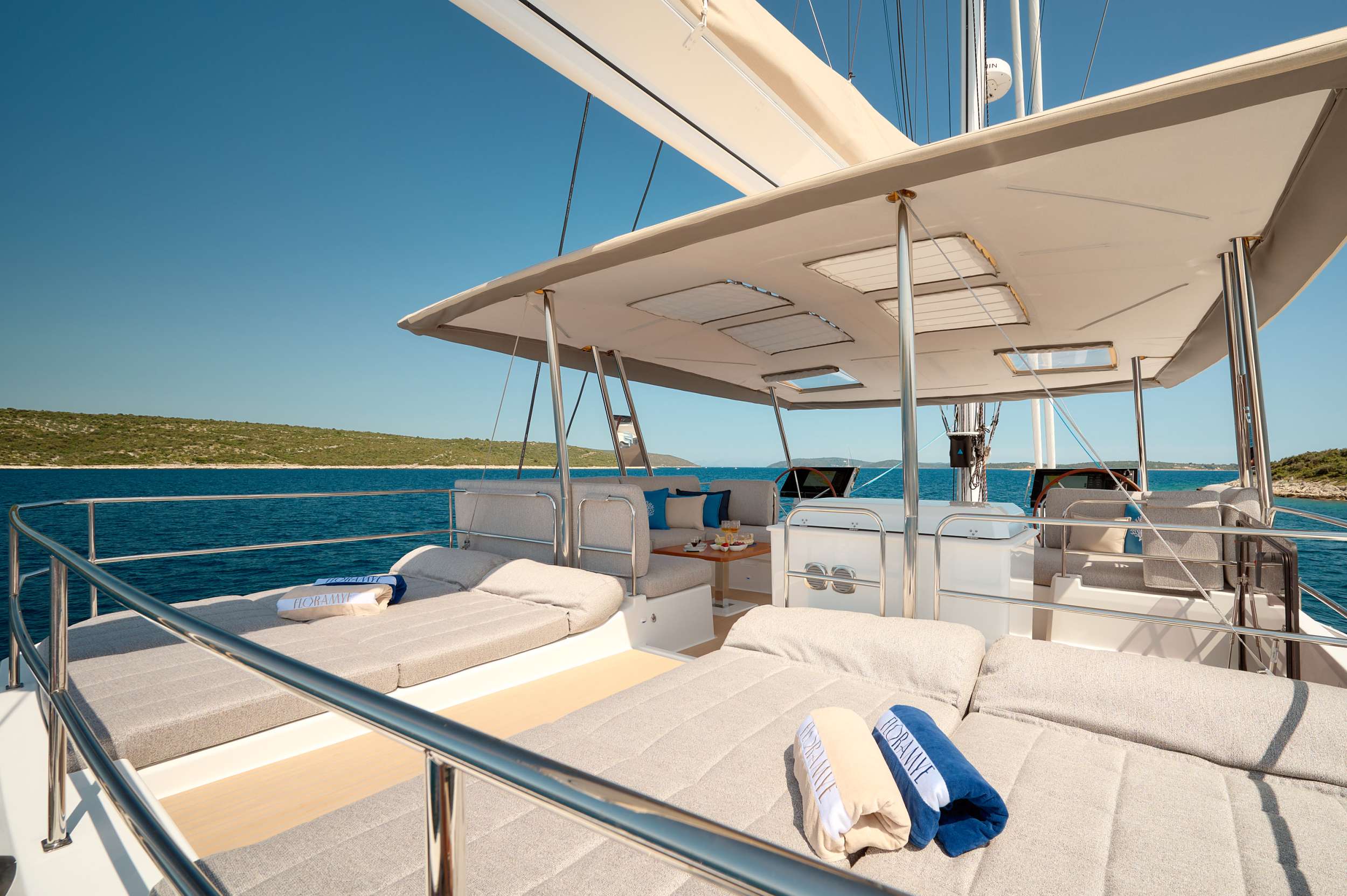 Crewed Catamaran FLORAMYE photo 6