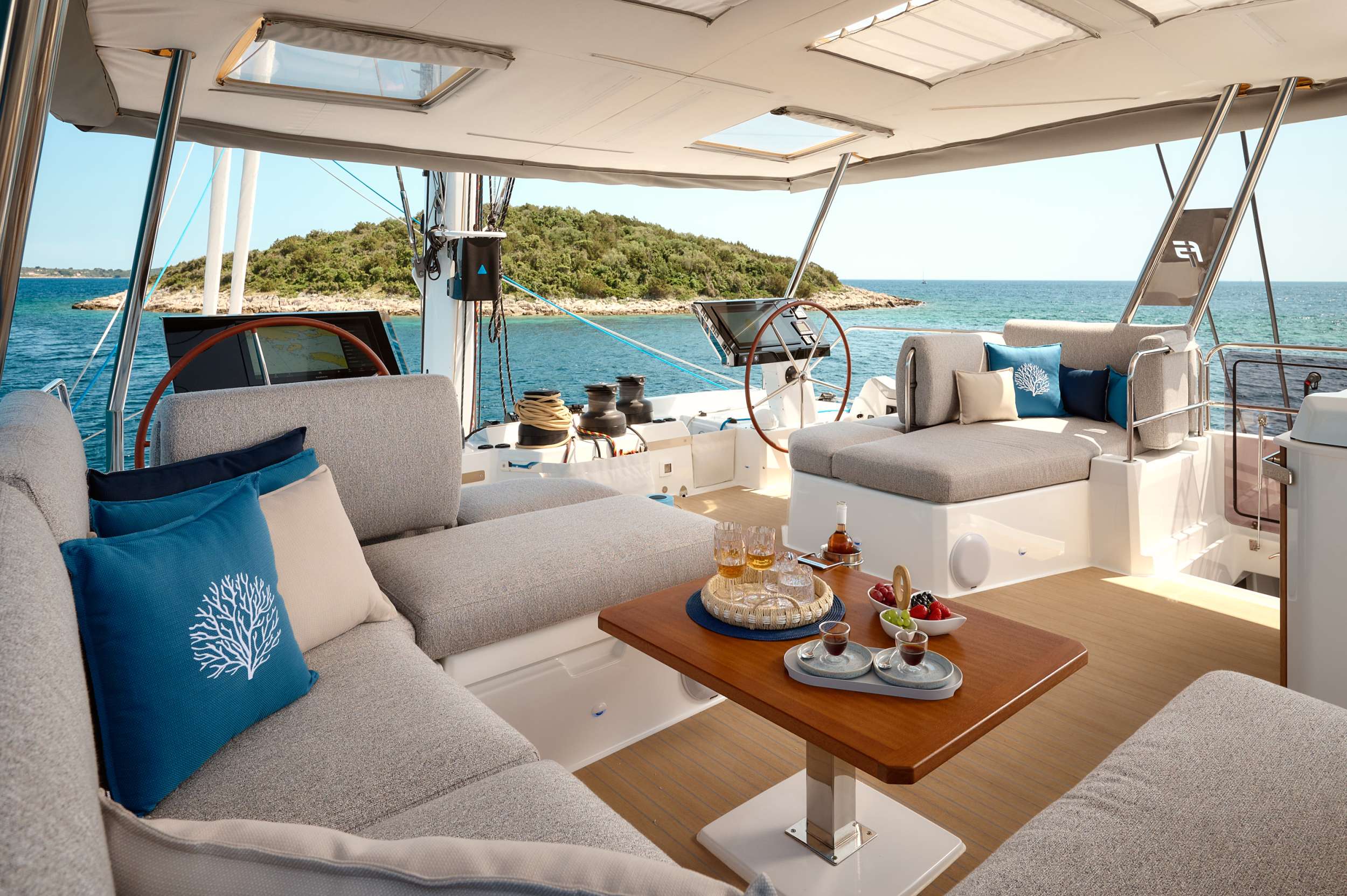 Crewed Catamaran FLORAMYE photo 7