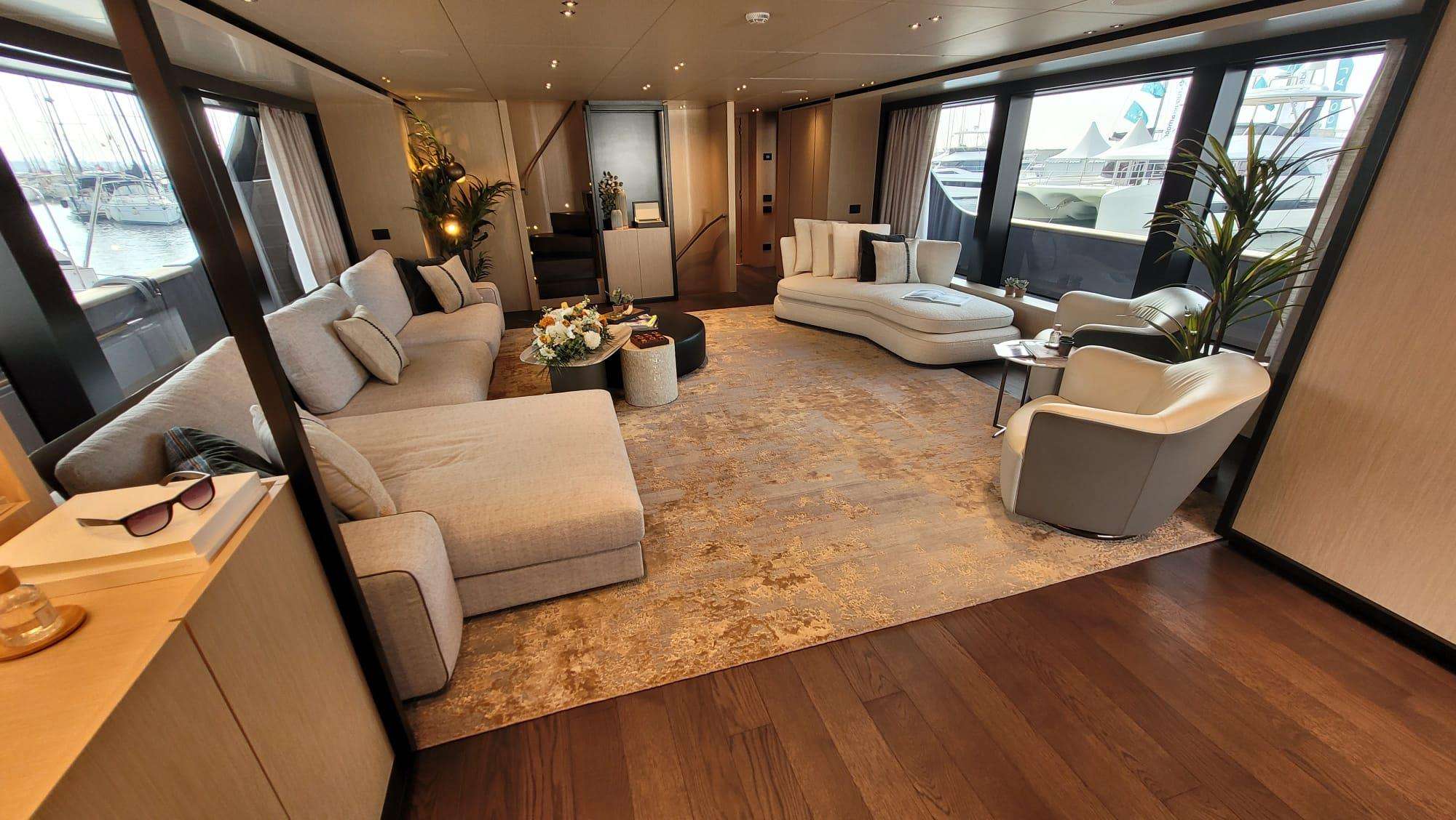 Crewed Motor Yacht FLORI photo 5