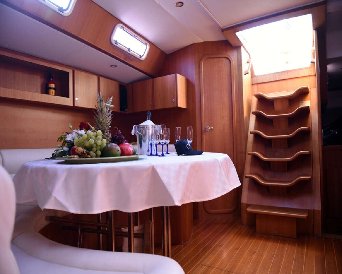 Classic Sailing Yacht FOLLIA photo 5