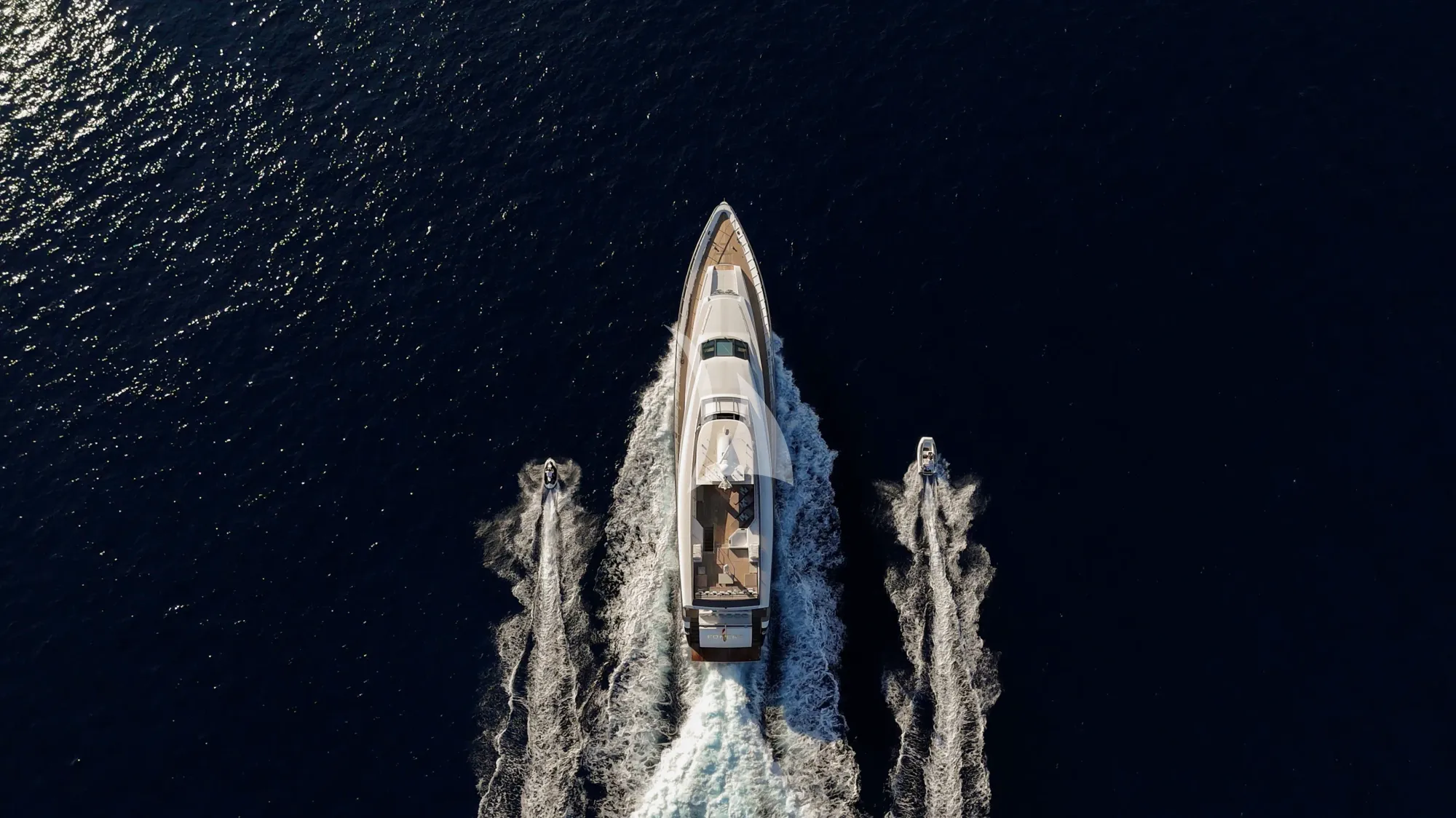 Luxury Crewed Motor Yacht FONERS photo 3