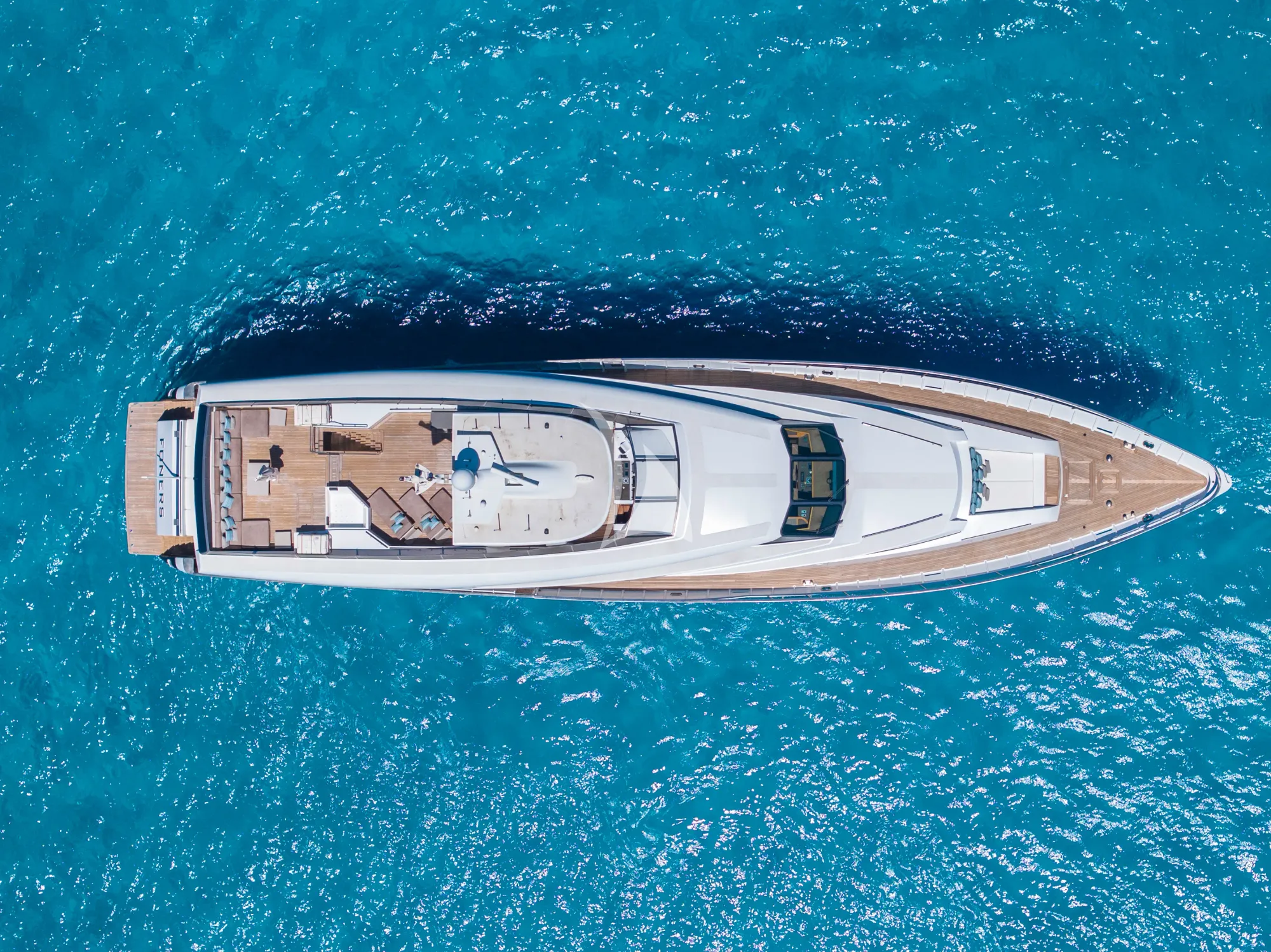 Luxury Crewed Motor Yacht FONERS photo 4