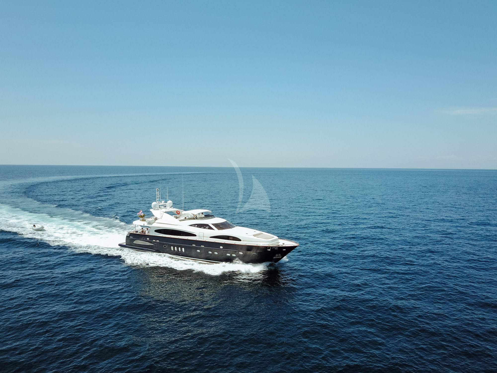 Crewed Motor Yacht FOR YOUR EYES ONLY