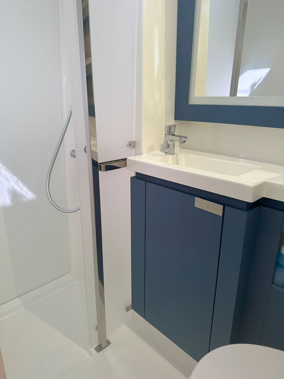 Bareboat Catamaran Fountaine Pajot Elba 45 photo 8