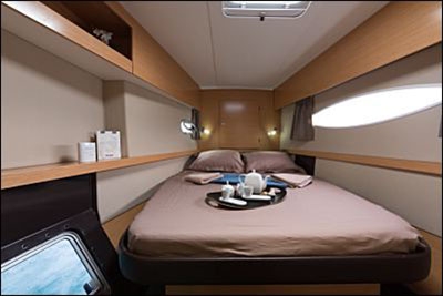 Bareboat Catamaran Fountaine Pajot Helia 44 photo 3