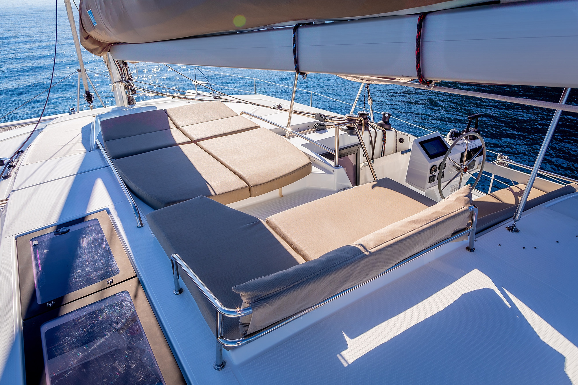 Luxury Crewed Catamaran Fountaine Pajot Helia 44 photo 7