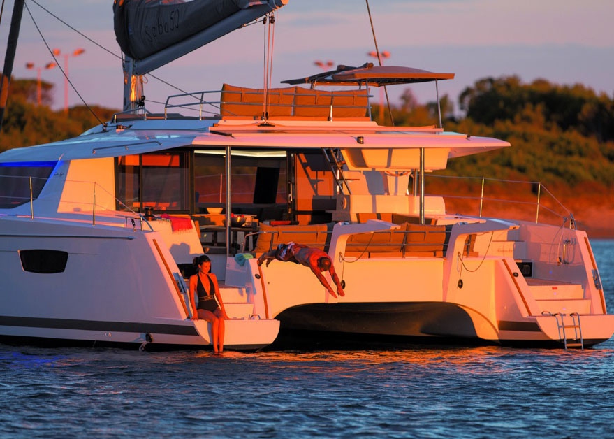 Bareboat Catamaran Fountaine Pajot Saba 50 photo 8