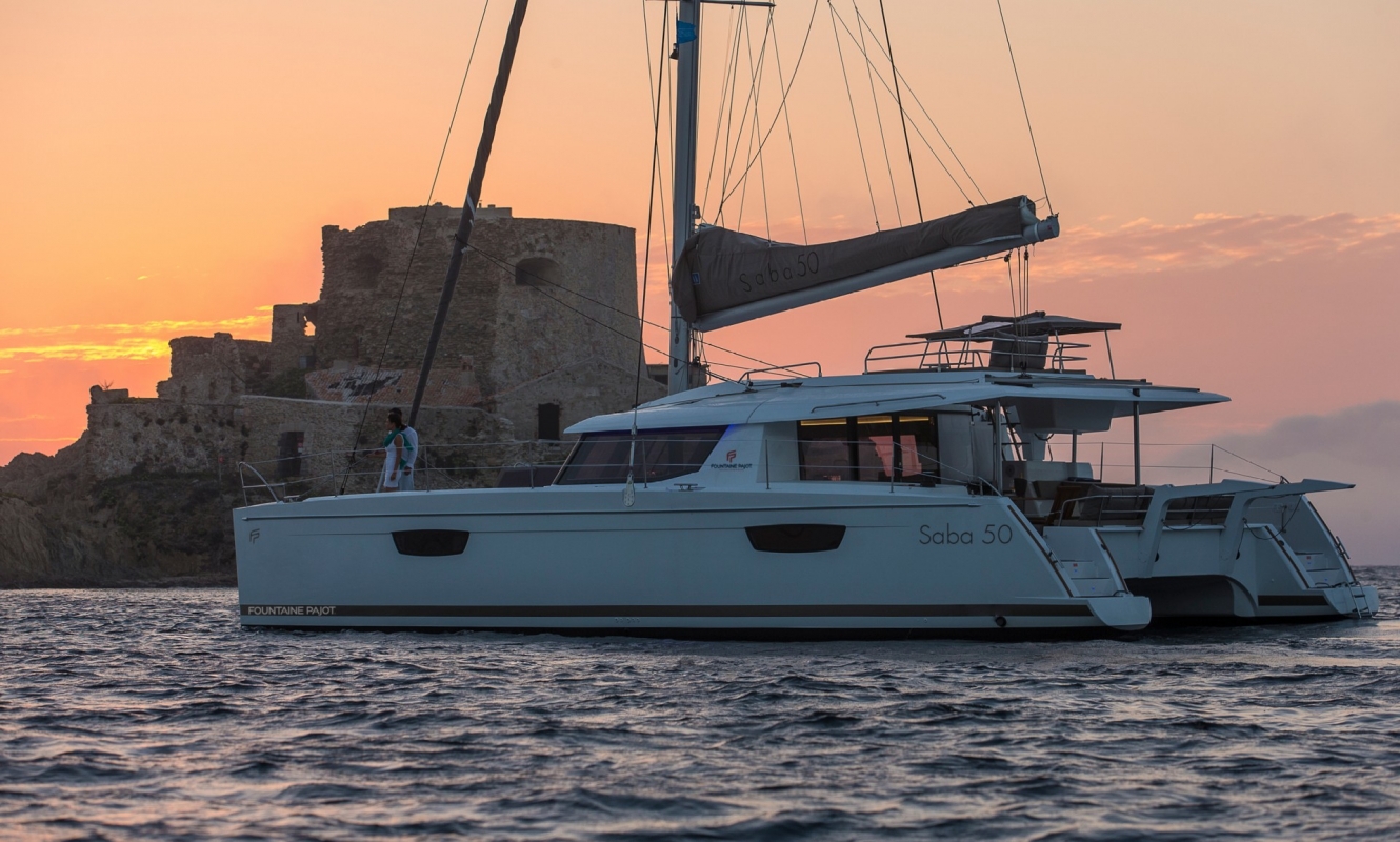 Bareboat Catamaran Fountaine Pajot Saba 50 photo 3