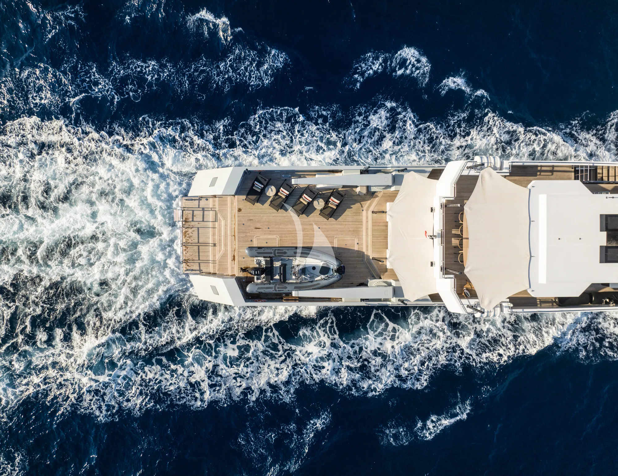 Luxury Crewed Motor Yacht FOX photo 7