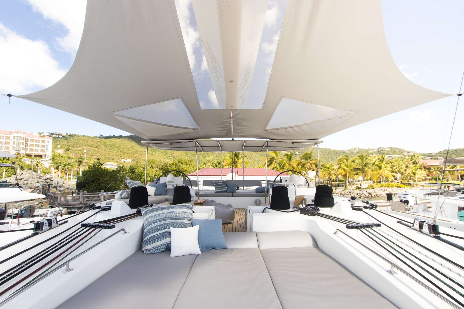 Luxury Crewed Catamaran FOXY LADY photo 6