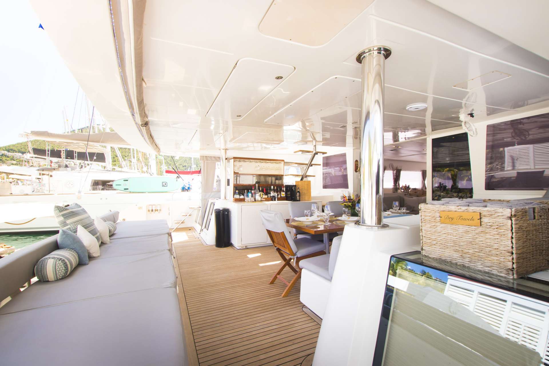 Luxury Crewed Catamaran FOXY LADY photo 8