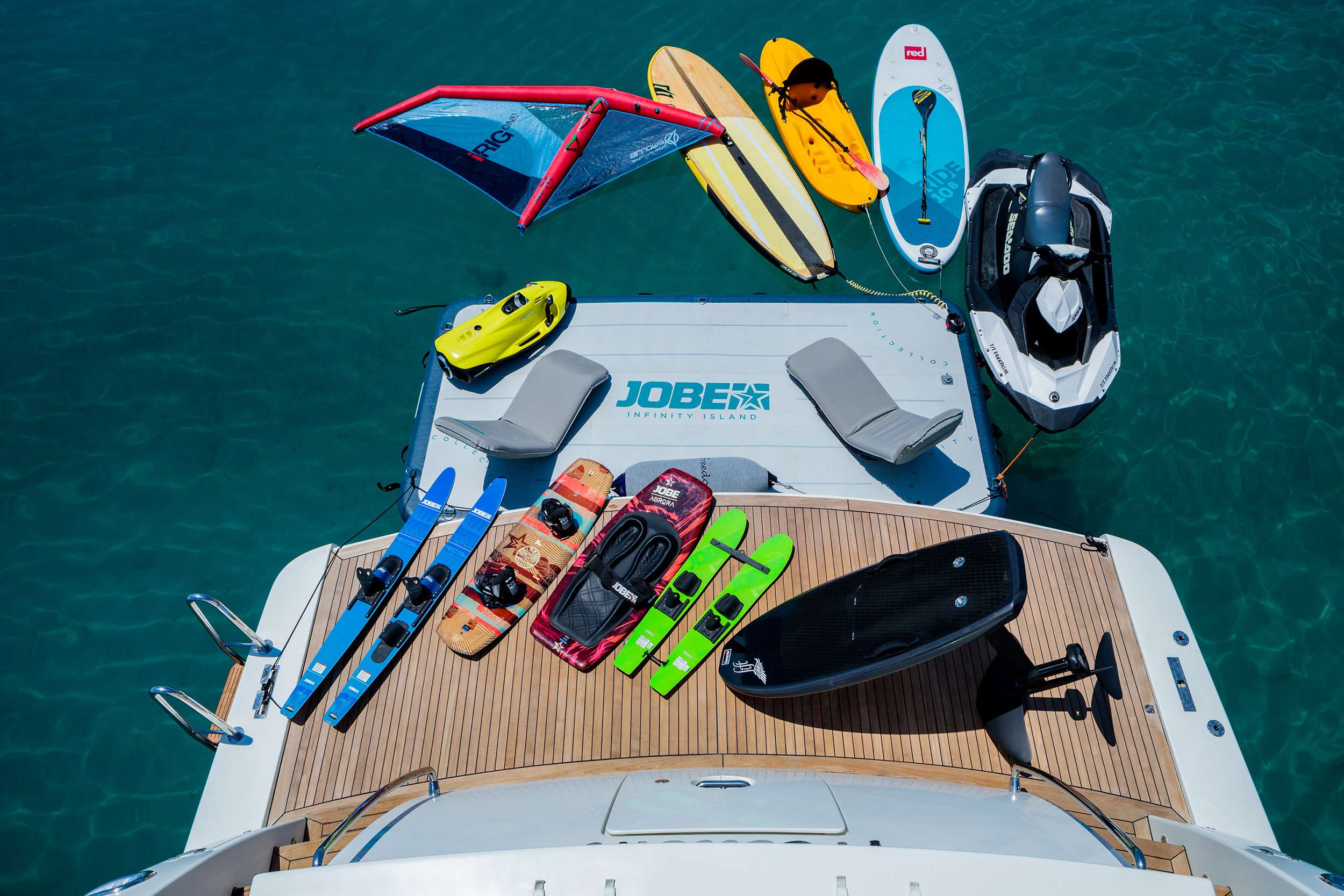 Crewed Motor Yacht FREEDOM photo 4