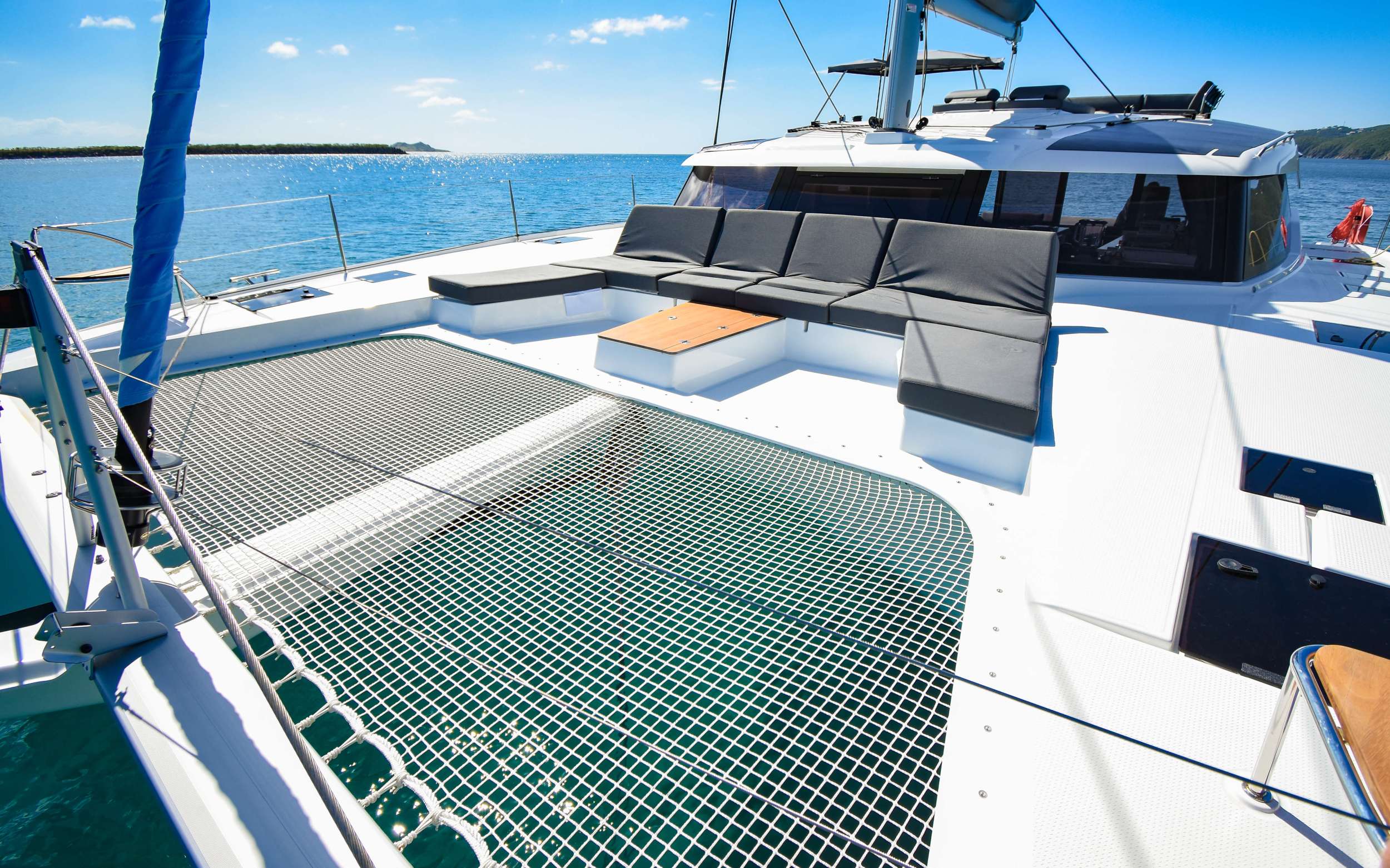 Crewed Catamaran G3 photo 5