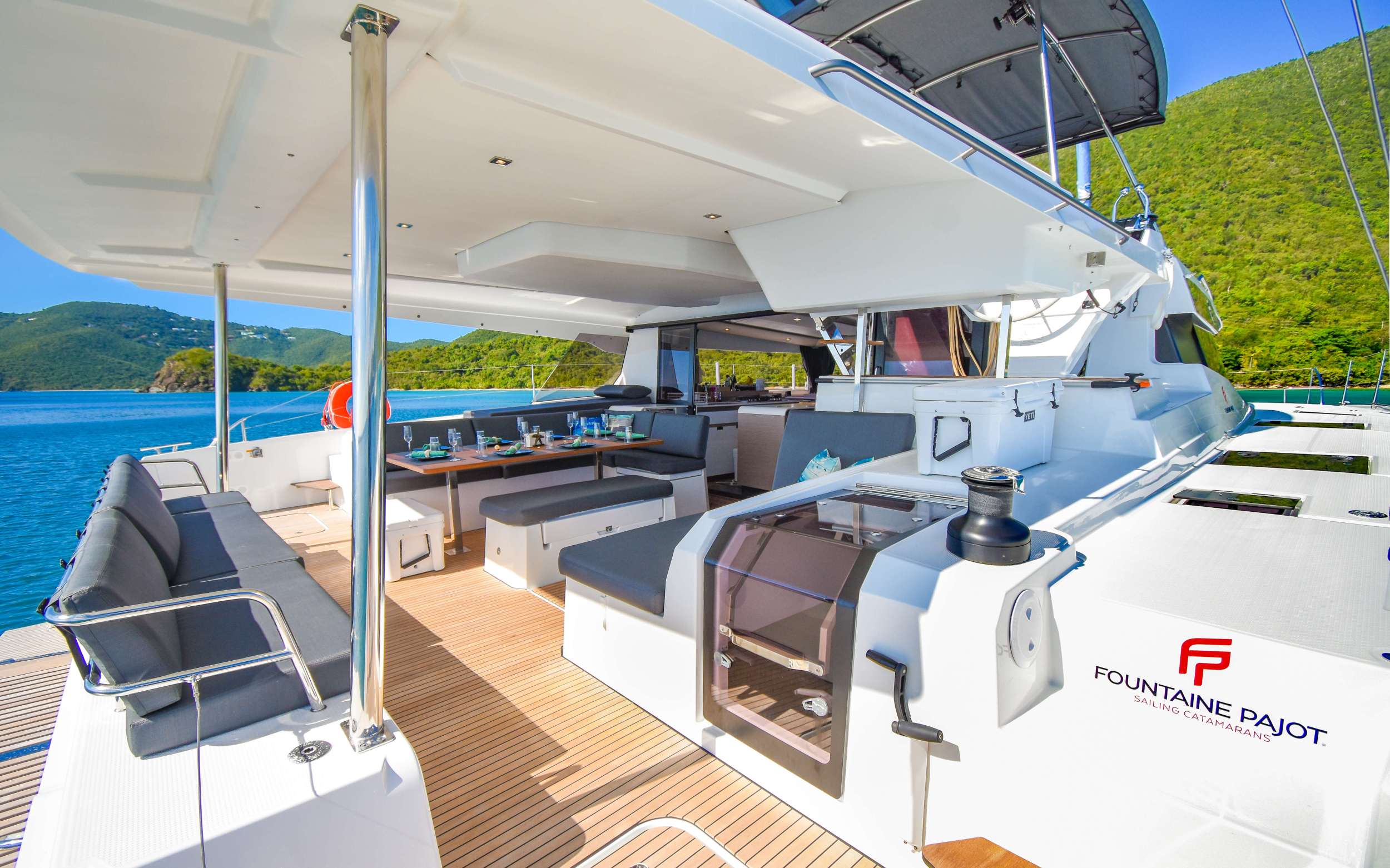 Crewed Catamaran G3 photo 8