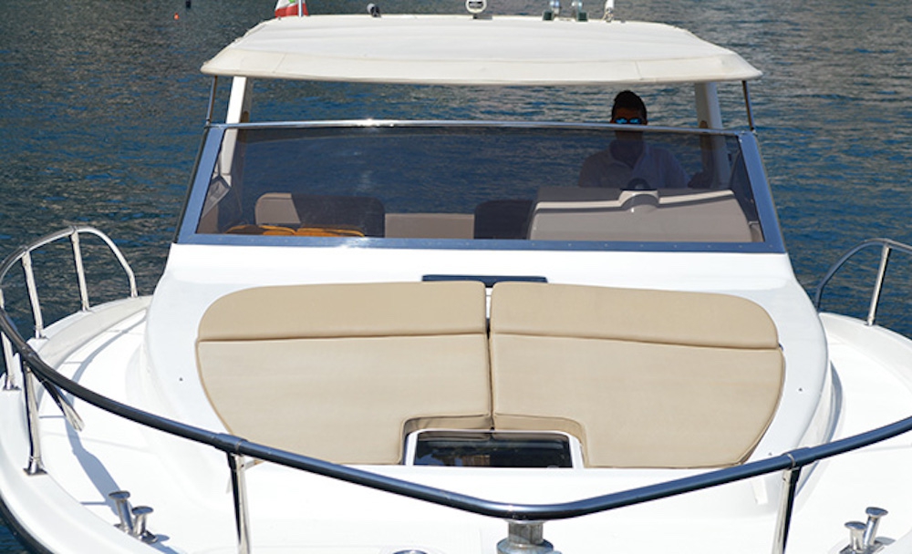 Crewed Motor Yacht Gagliotta 37 photo 6