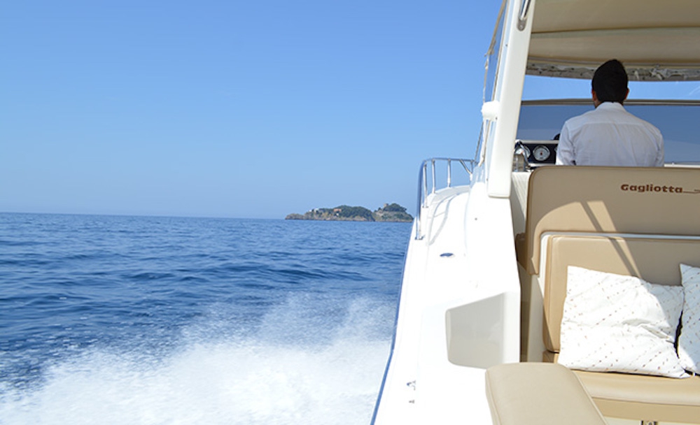 Crewed Motor Yacht Gagliotta 37 photo 7