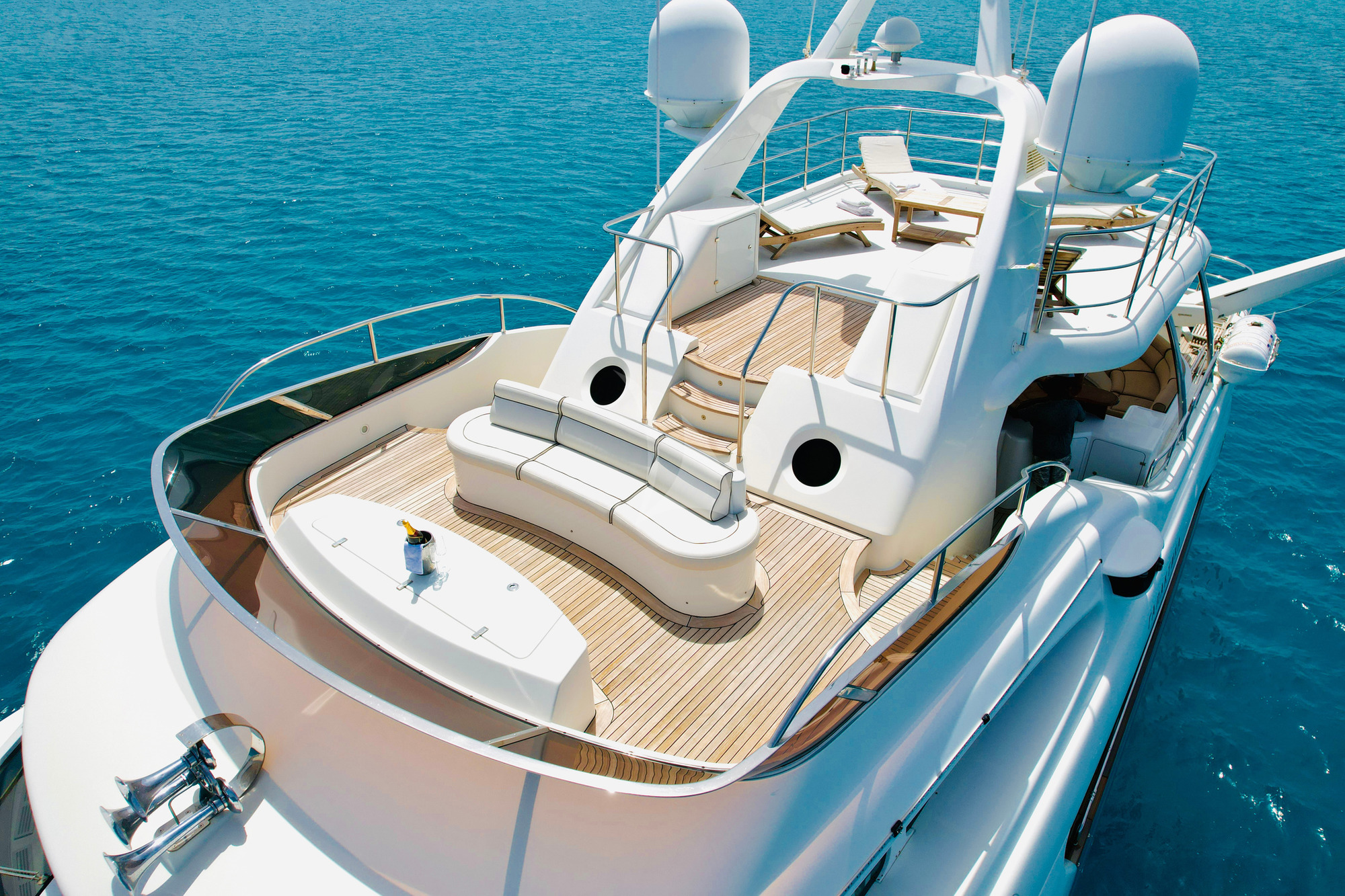 Luxury Crewed Motor Yacht GALAKTIKA SKAY photo 3