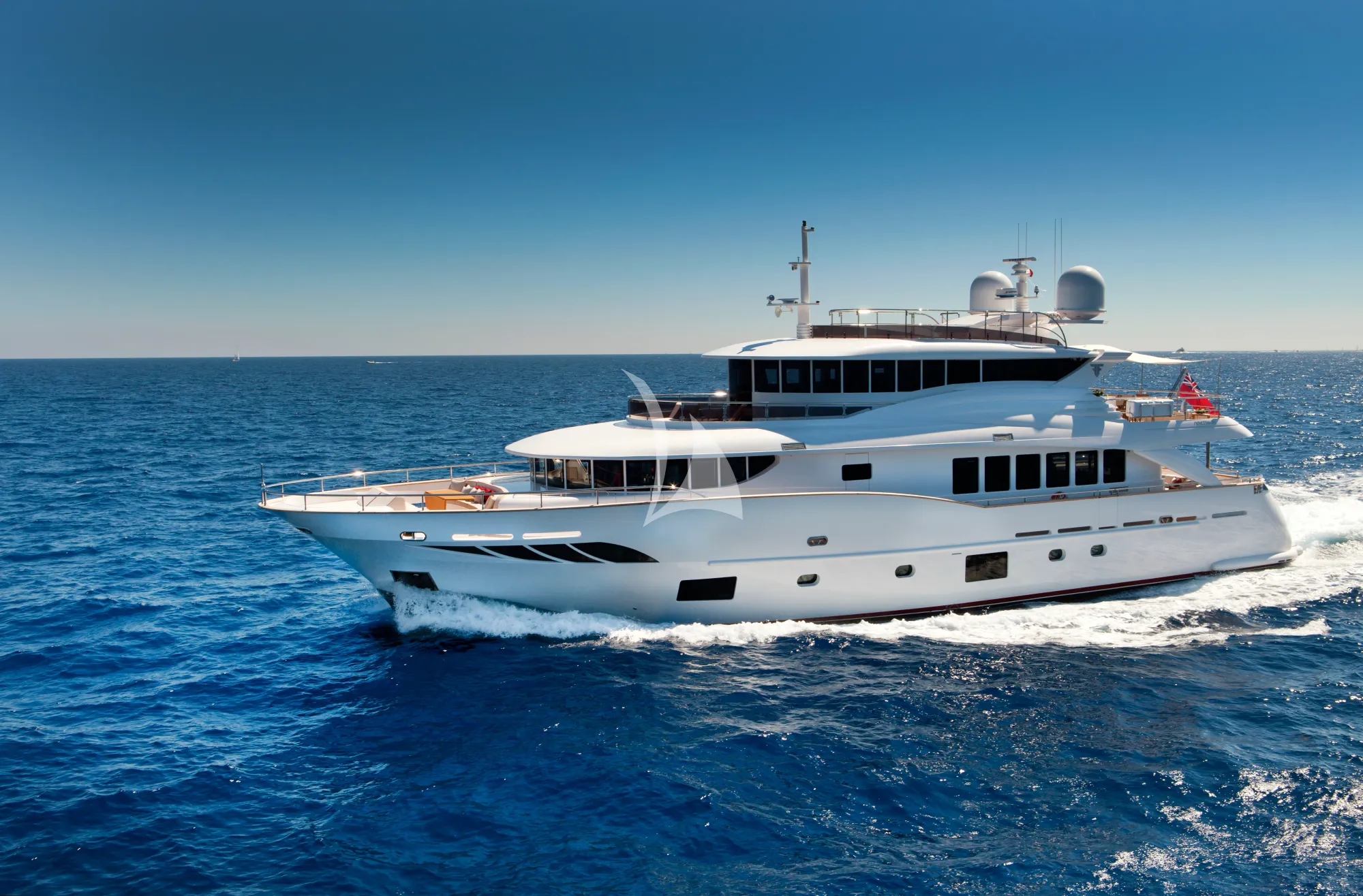 Luxury Crewed Motor Yacht GATSBY photo 4