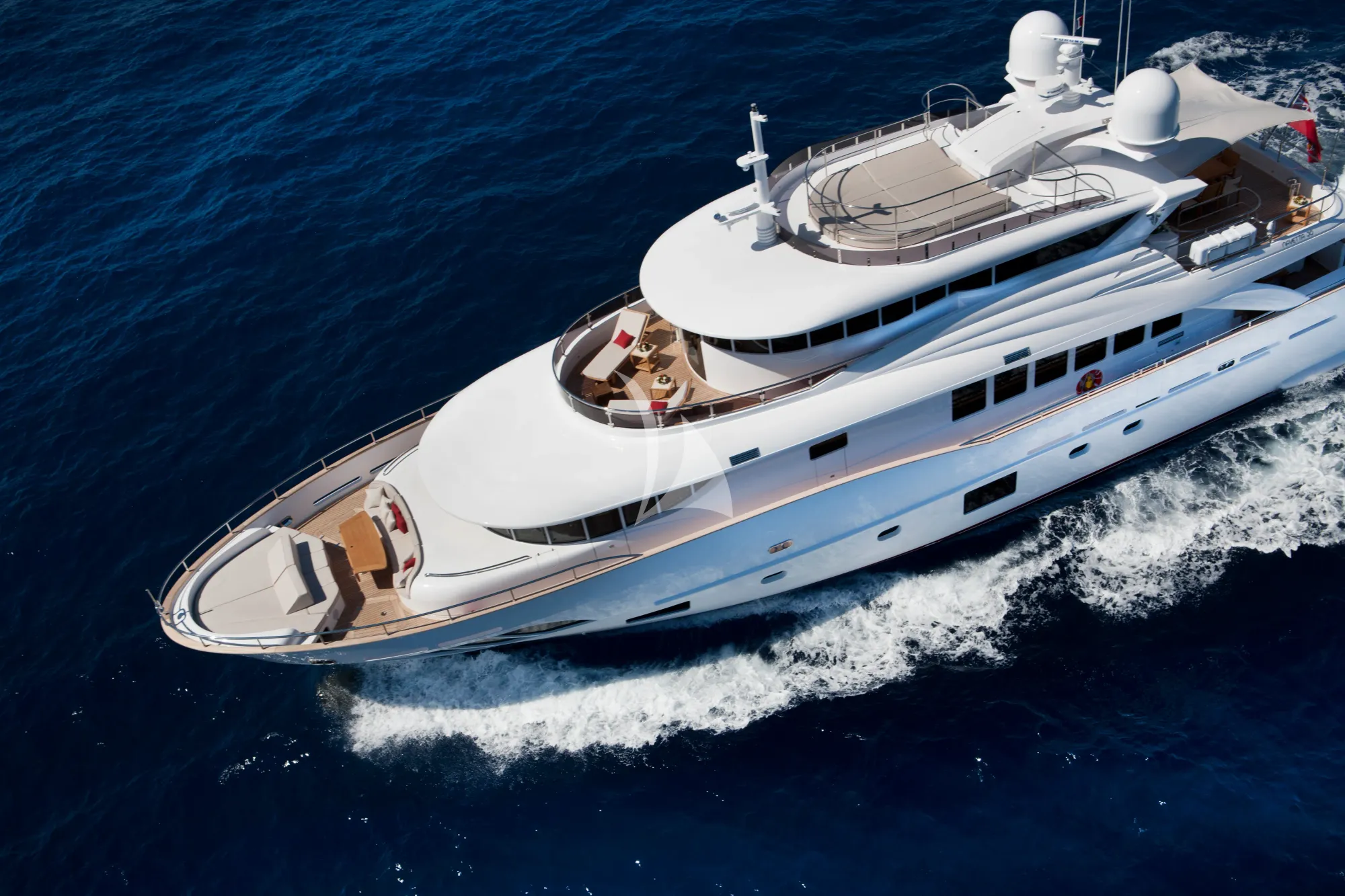 Luxury Crewed Motor Yacht GATSBY photo 5