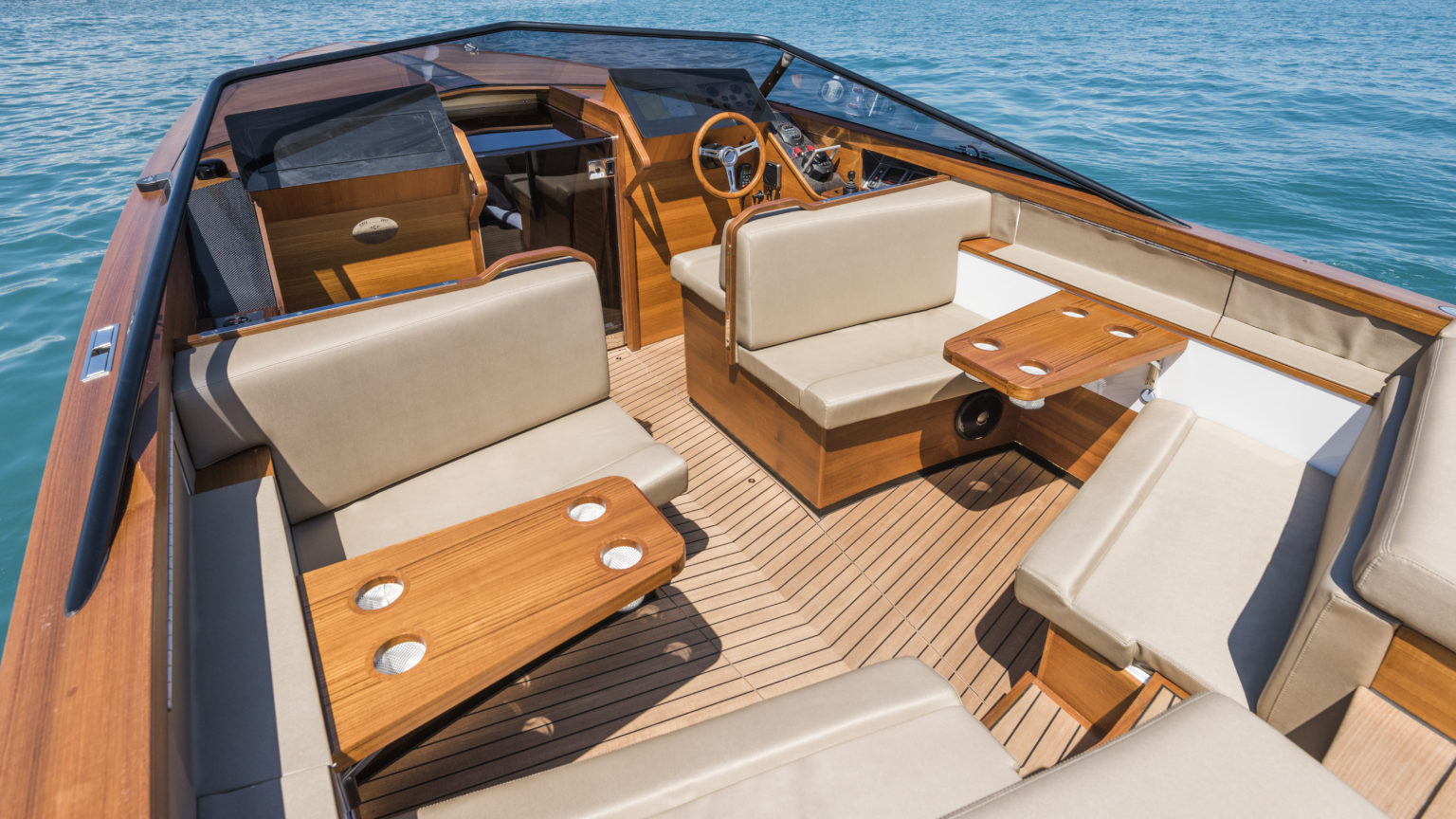 Crewed Motor Yacht GAYA photo 8