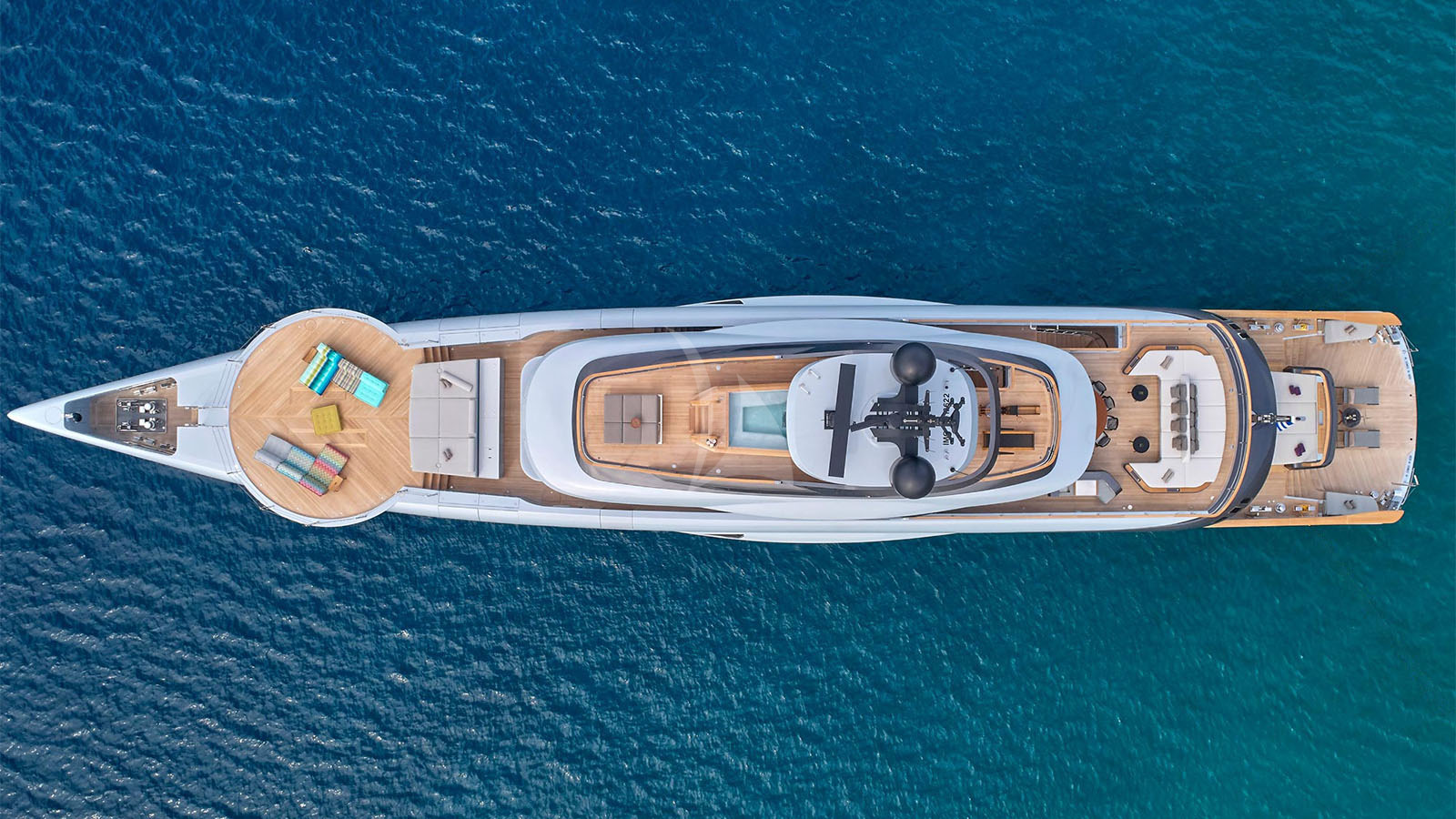 Luxury Crewed Motor Yacht GECO photo 6