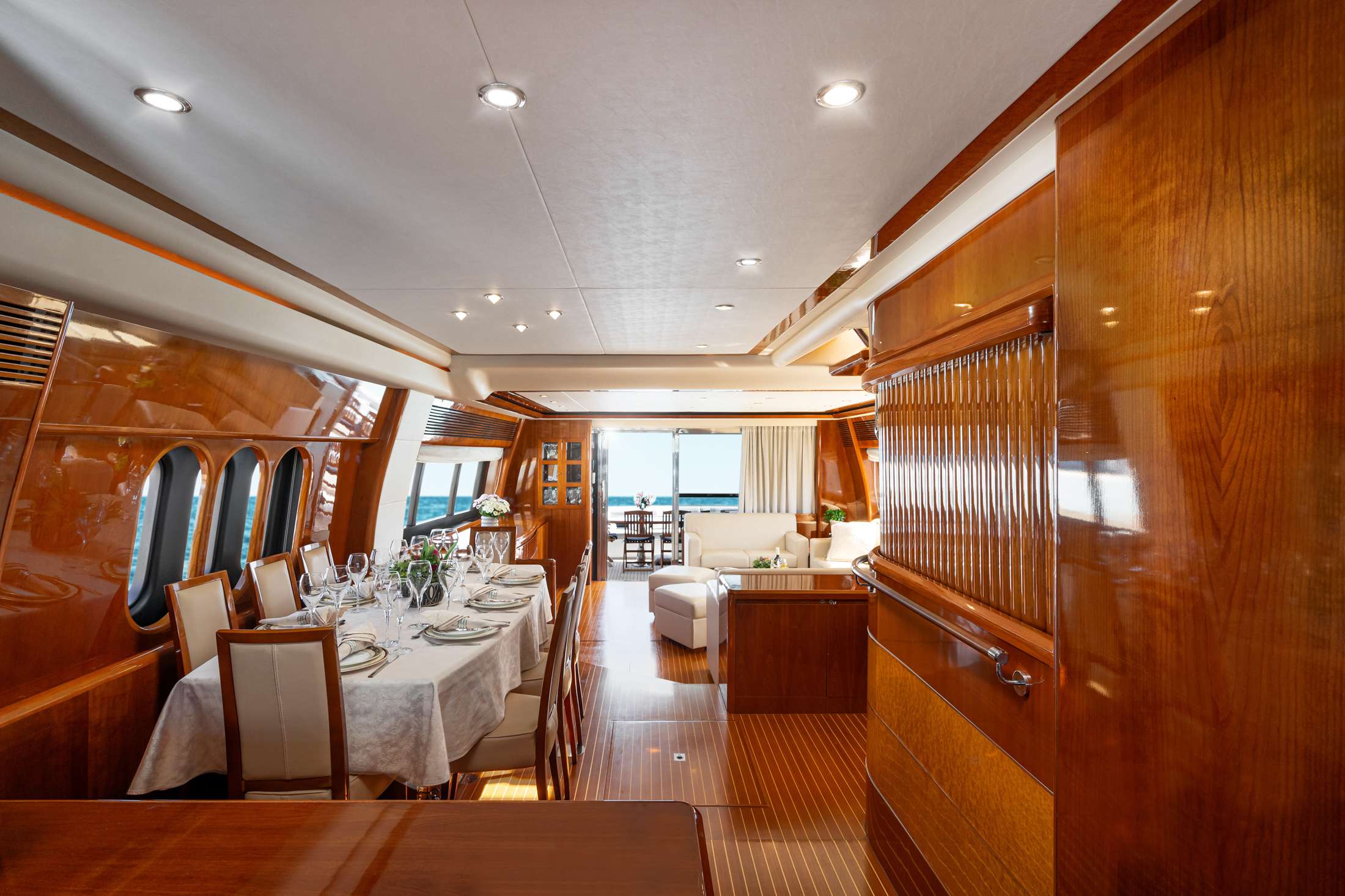 Crewed Motor Yacht GEKTOR photo 7