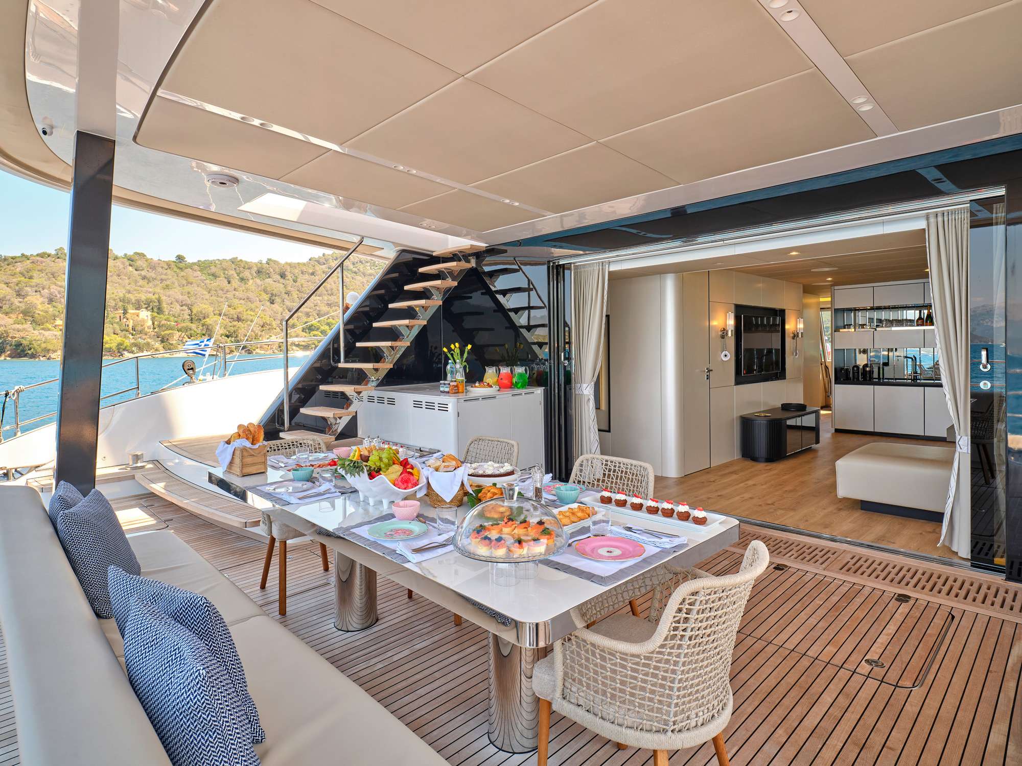 Luxury Crewed Catamaran GENNY photo 8