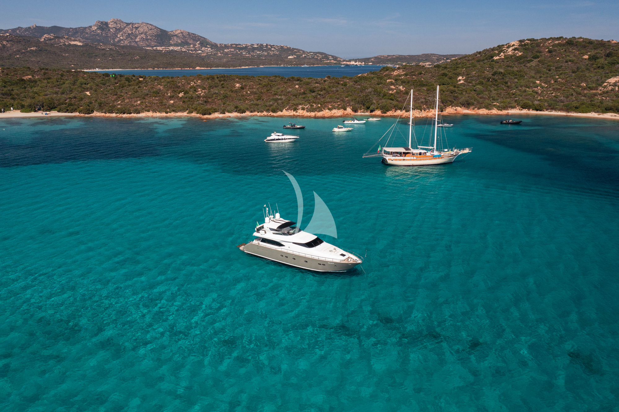 Crewed Motor Yacht GIANPAOLA photo 5