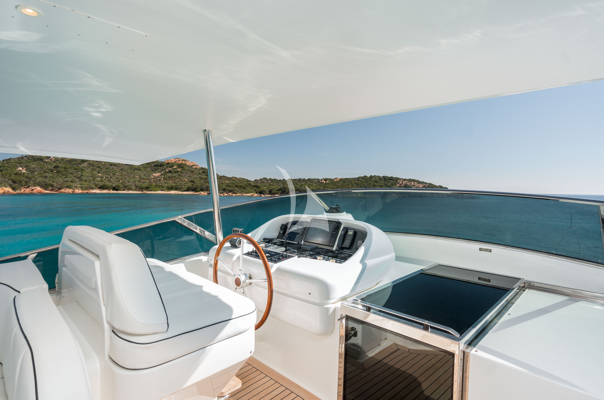 Crewed Motor Yacht GIANPAOLA photo 8