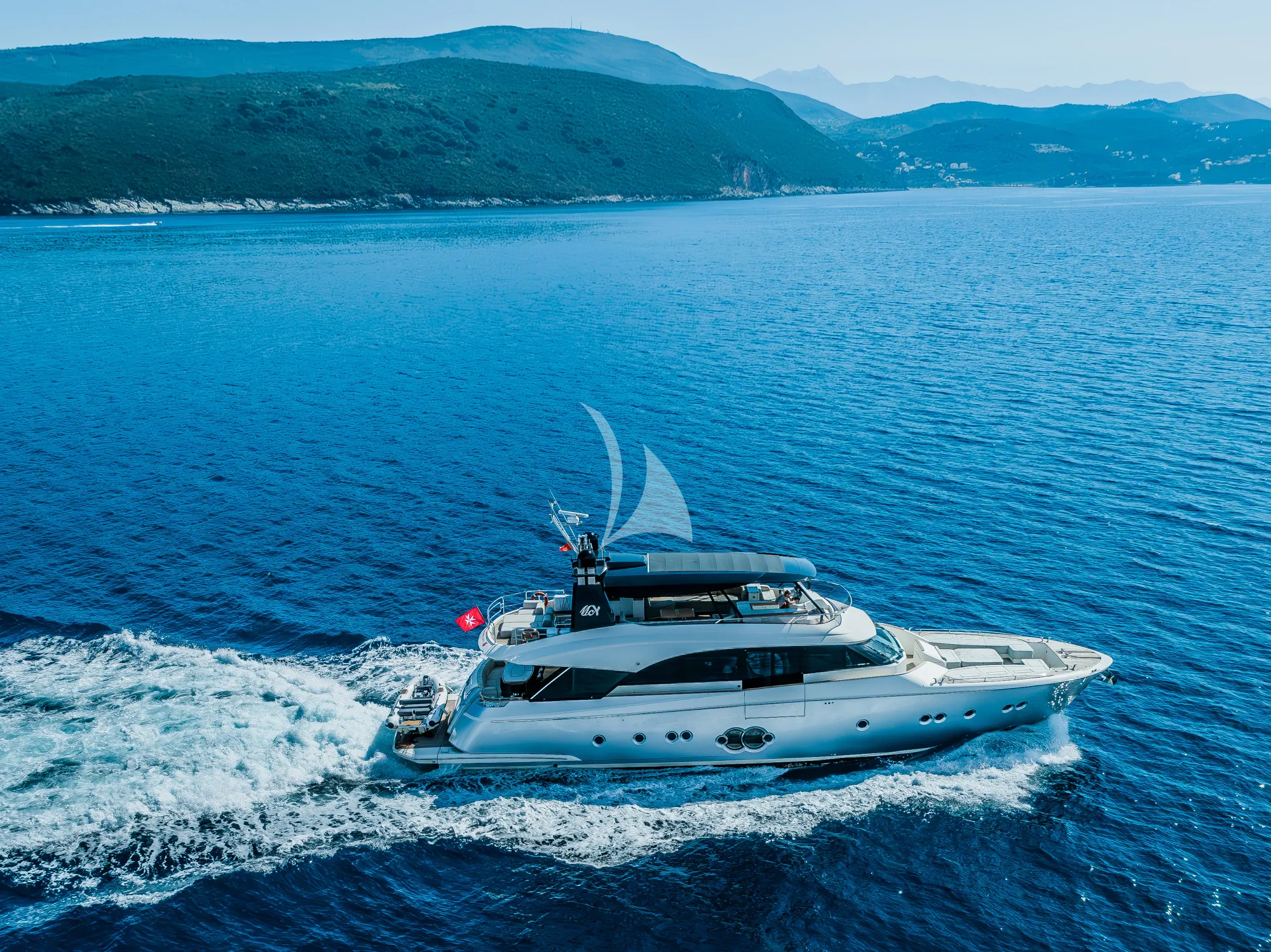 Crewed Motor Yacht GIORGIO photo 3