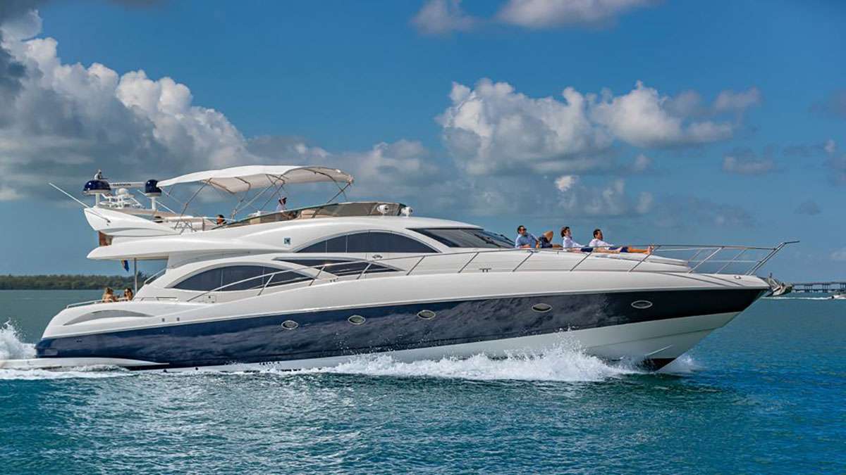 Crewed Motor Yacht GIULI
