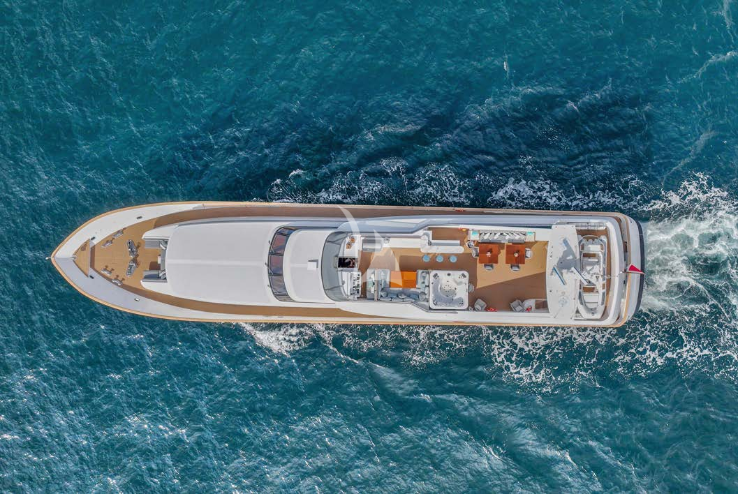 Luxury Crewed Motor Yacht GLADIUS photo 3