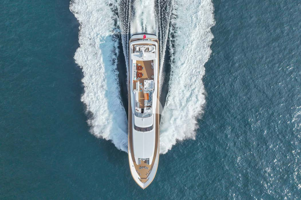 Luxury Crewed Motor Yacht GLADIUS photo 4