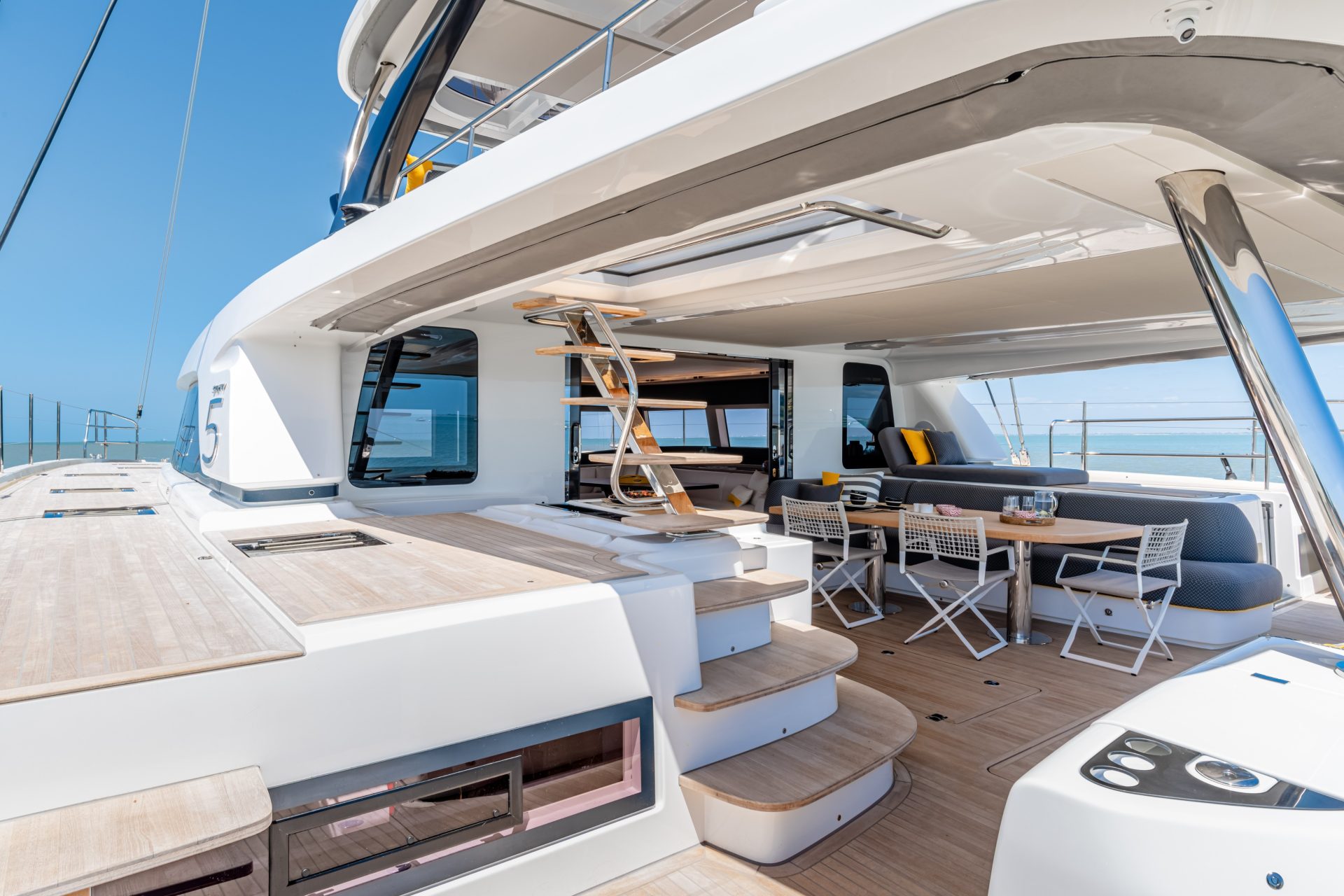 Crewed Catamaran GLORIA photo 5