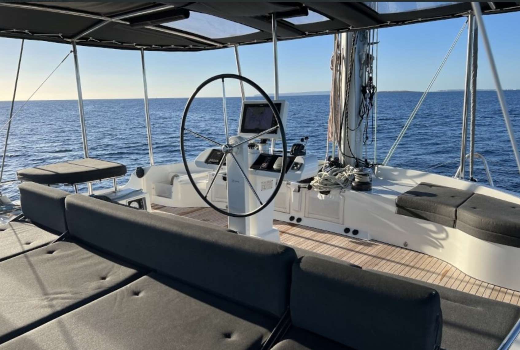 Luxury Crewed Catamaran GOA 10 photo 7