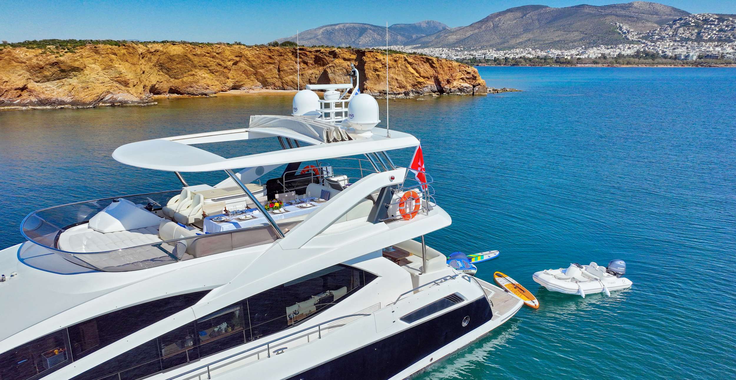 Crewed Motor Yacht GRACE XI photo 4