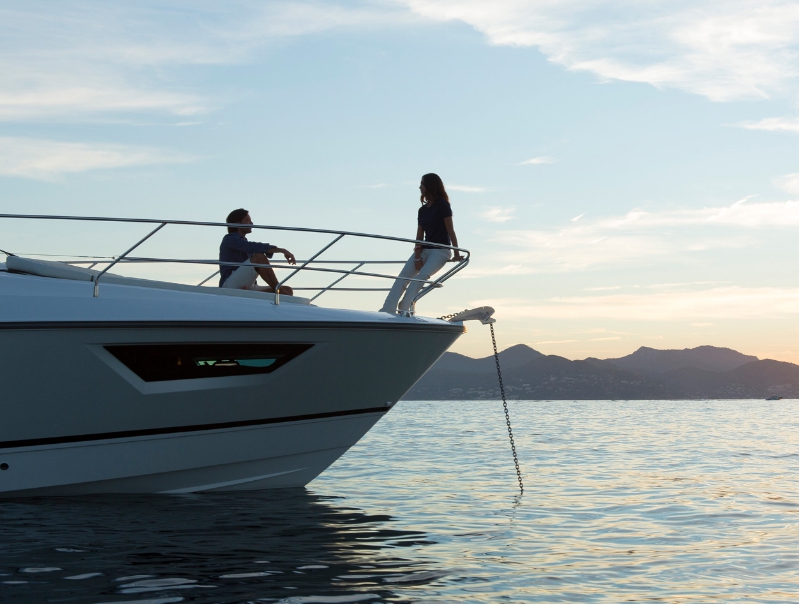 Luxury Crewed Motor Yacht Gran Turismo 40 photo 3