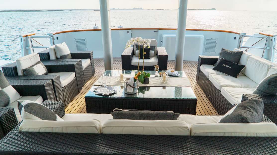 Luxury Crewed Motor Yacht GRAND ILLUSION photo 3