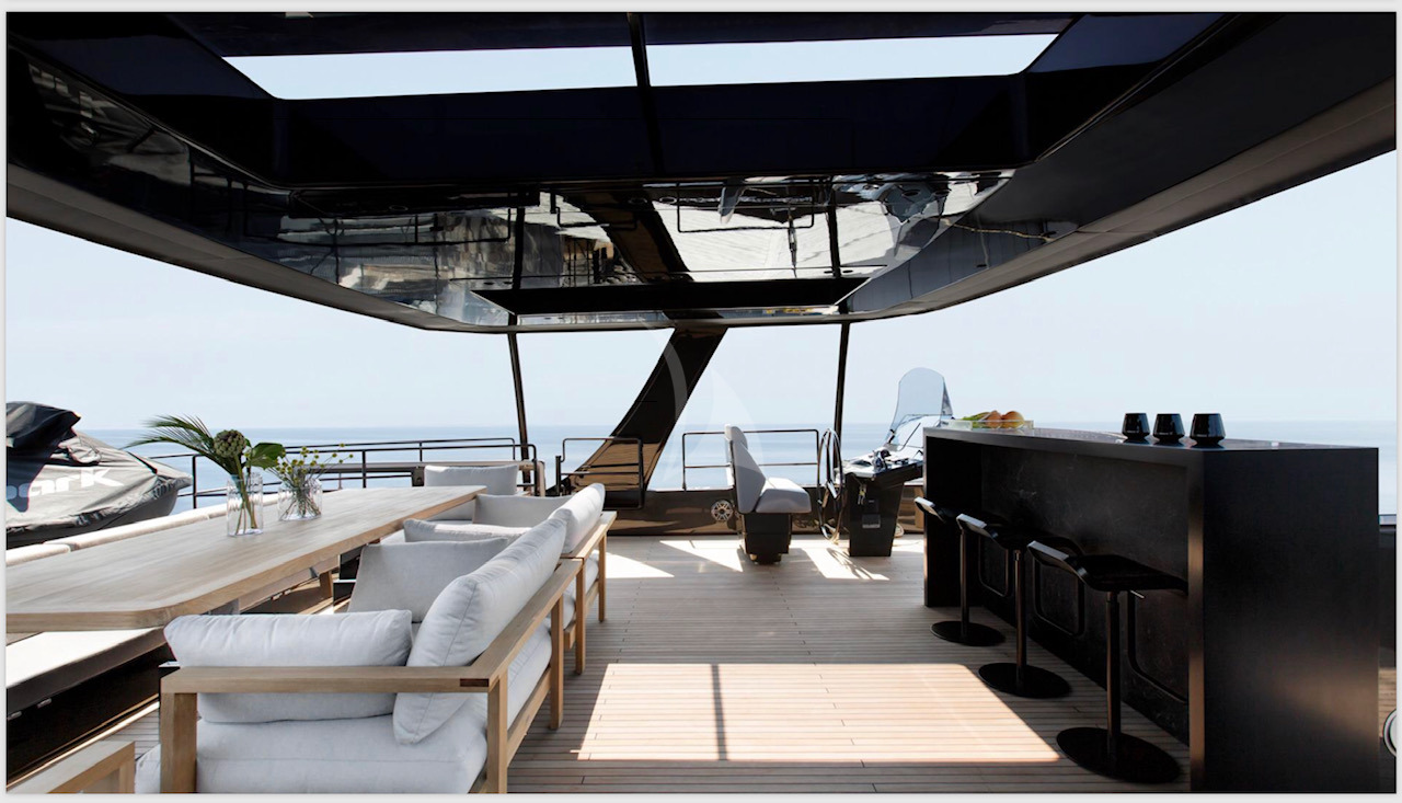 Luxury Crewed Catamaran GRAYONE photo 4