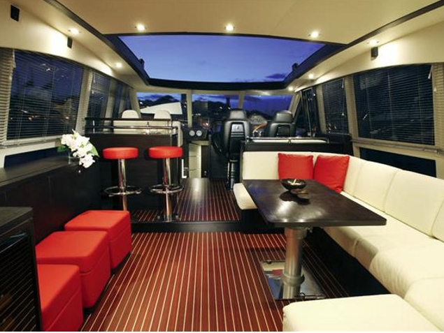 Crewed Motor Yacht Guy Couach 21 photo 5