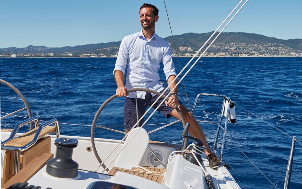 Bareboat Sailing Yacht Hanse 315 photo 4